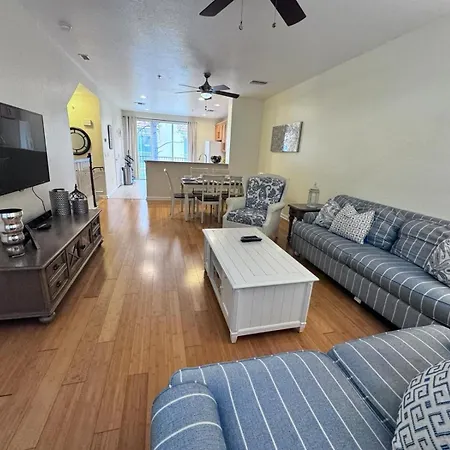 5075 - 3B/3.5B Vista Cay Resort ☆ 5 Min From Universal